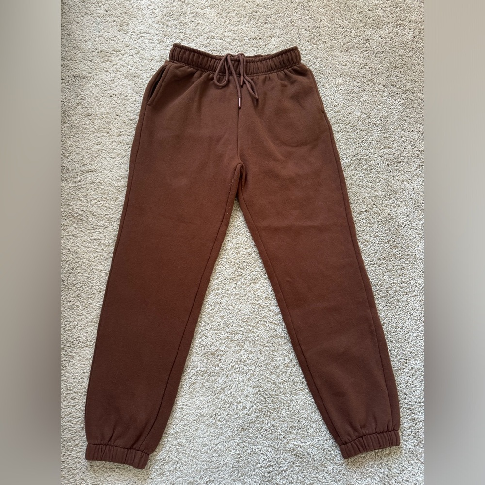 EF brown sweatpants